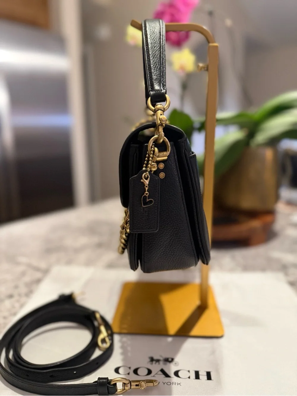 Coach Cassie Crossbody 19 in Black Pebble Leather – Style 88346 (EUC)